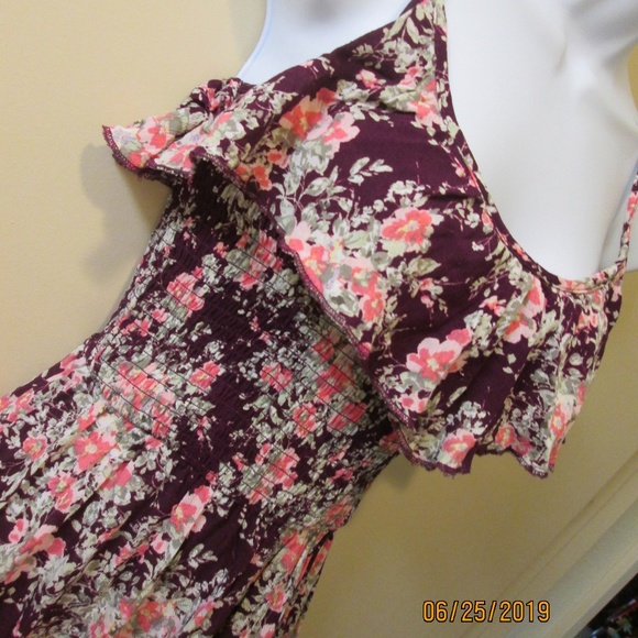 AEROPOSTALE MED JR SUNDRESS/FLORAL/ADJ STRAPS - Picture 2 of 6